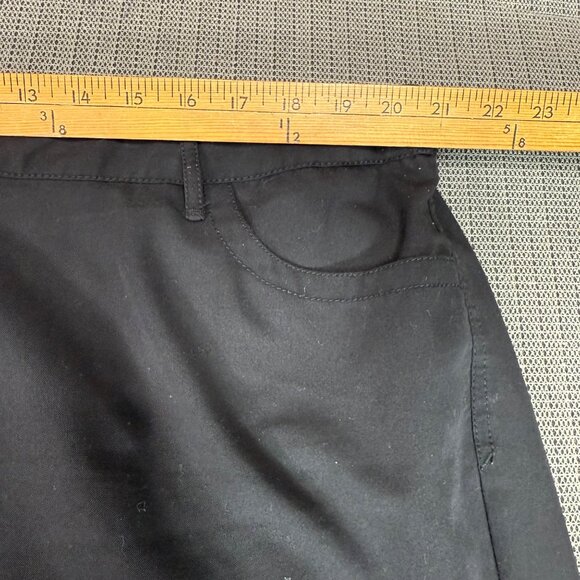 Zac & Rachel Woman Plus Size 20W Black Capri Pants Stretch Studded Hem Accents - Picture 5 of 13